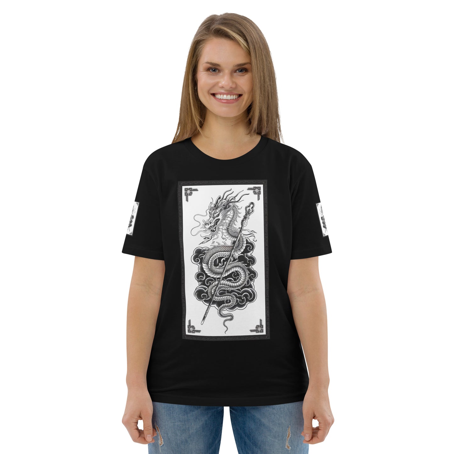 Camiseta “Monochrome Dragon Art Tee”